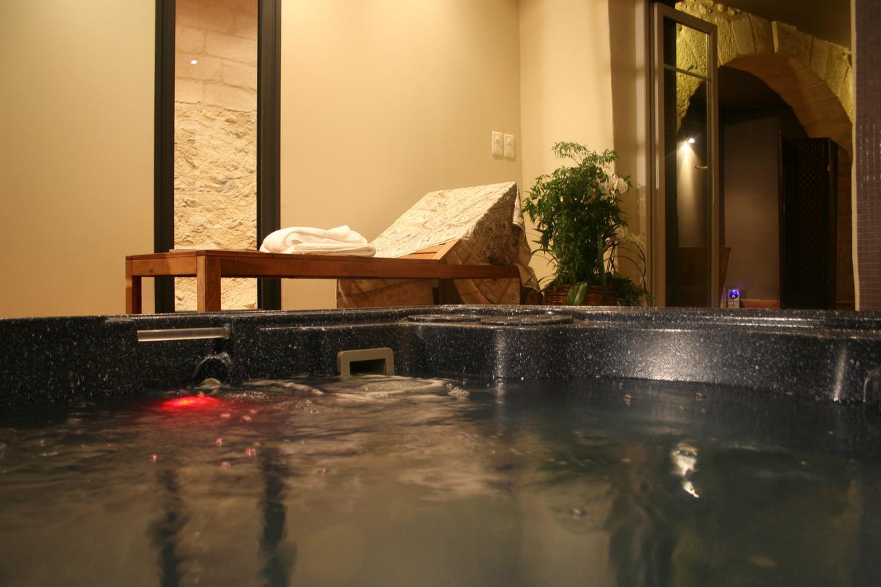 벨라그 Esprit D'Ailleurs B&B 외부 사진
